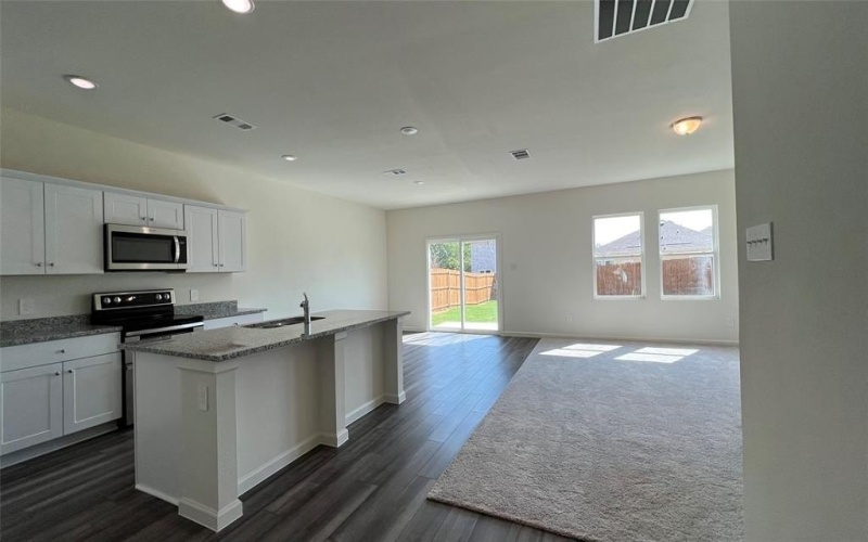 702 Camden Drive, Lavon, TX 75166, 5 Habitaciones Habitaciones , ,3 BañosBaños,Residential Lease,En Alquiler,702 Camden Drive,20983153