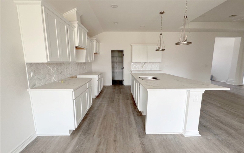 2633 Westeros Street, Corpus Christi, TX 78415, 4 Habitaciones Habitaciones , ,2 BañosBaños,Residential,En Venta,2633 Westeros Street,454465