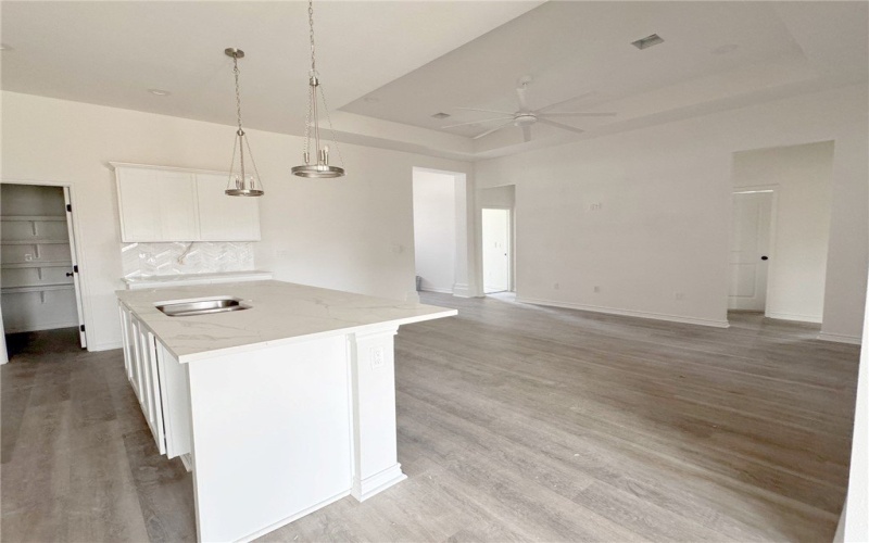 2633 Westeros Street, Corpus Christi, TX 78415, 4 Habitaciones Habitaciones , ,2 BañosBaños,Residential,En Venta,2633 Westeros Street,454465