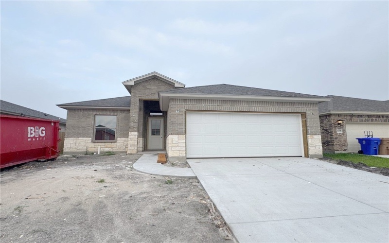 2633 Westeros Street, Corpus Christi, TX 78415, 4 Habitaciones Habitaciones , ,2 BañosBaños,Residential,En Venta,2633 Westeros Street,454465