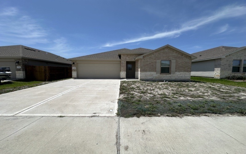 1109 Carnaby Street, Corpus Christi, TX 78415, 4 Habitaciones Habitaciones , ,2 BañosBaños,Residential,En Venta,1109 Carnaby Street,458212