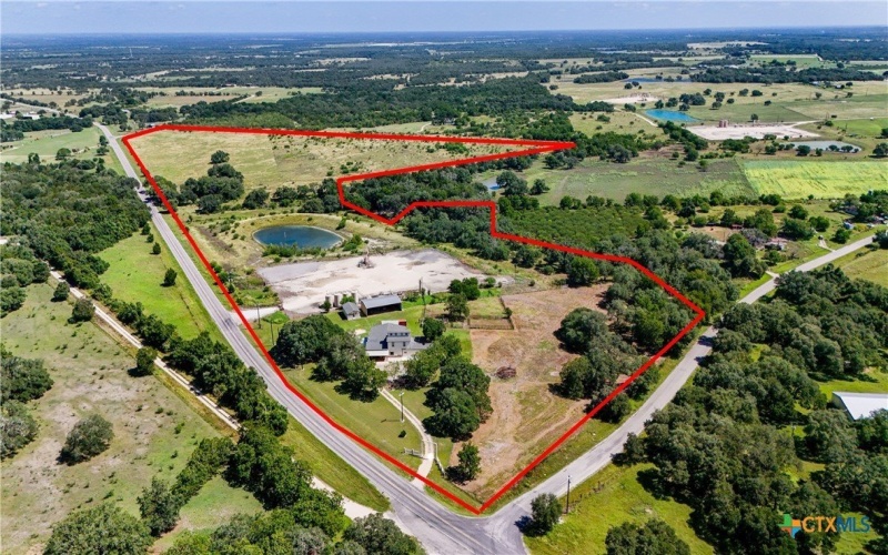 2410 Fm-1680, Flatonia, TX 78941, 6 Habitaciones Habitaciones , ,6 BañosBaños,Otro,En Venta,2410 Fm-1680,583055