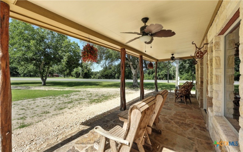2410 Fm-1680, Flatonia, TX 78941, 6 Habitaciones Habitaciones , ,6 BañosBaños,Otro,En Venta,2410 Fm-1680,583055
