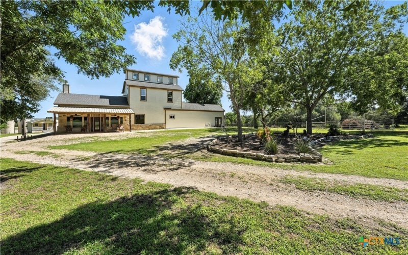 2410 Fm-1680, Flatonia, TX 78941, 6 Habitaciones Habitaciones , ,6 BañosBaños,Otro,En Venta,2410 Fm-1680,583055