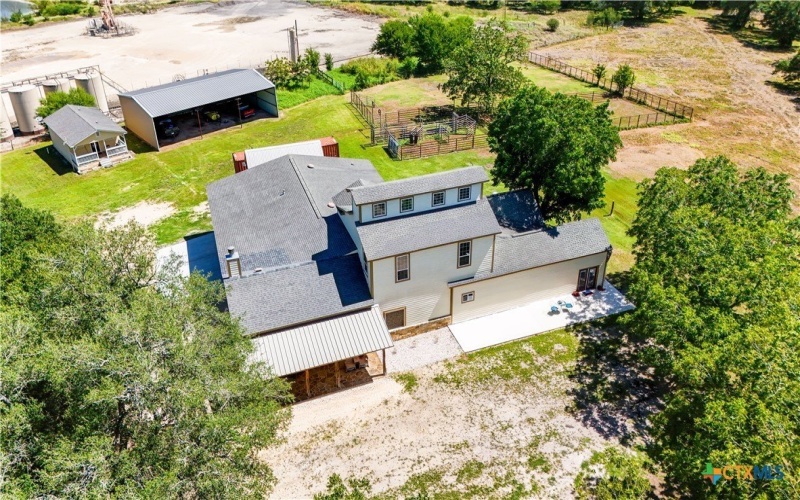 2410 Fm-1680, Flatonia, TX 78941, 6 Habitaciones Habitaciones , ,6 BañosBaños,Otro,En Venta,2410 Fm-1680,583055