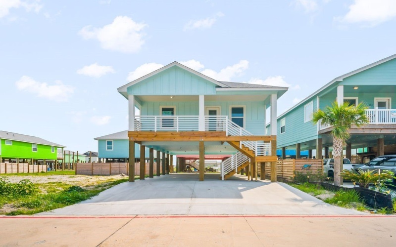 207 Flounder Drive, Port Aransas, TX 78373, 4 Bedrooms Bedrooms, ,3 BathroomsBathrooms,Residential,For Sale,207 Flounder Drive,454615