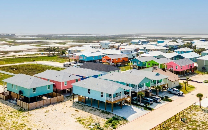 207 Flounder Drive, Port Aransas, TX 78373, 4 Bedrooms Bedrooms, ,3 BathroomsBathrooms,Residential,For Sale,207 Flounder Drive,454615