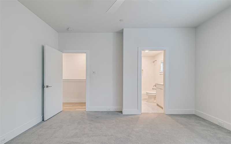 2707 Kimsey Drive #104, Dallas, TX 75235, 2 Bedrooms Bedrooms, ,2 BathroomsBathrooms,Residential Lease,For Rent,2707 Kimsey Drive,20985816