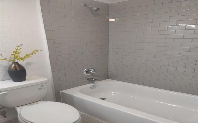 11218 Park Central Place #C, Dallas, TX 75230, 2 Bedrooms Bedrooms, ,2 BathroomsBathrooms,Residential,For Sale,11218 Park Central Place,20986200