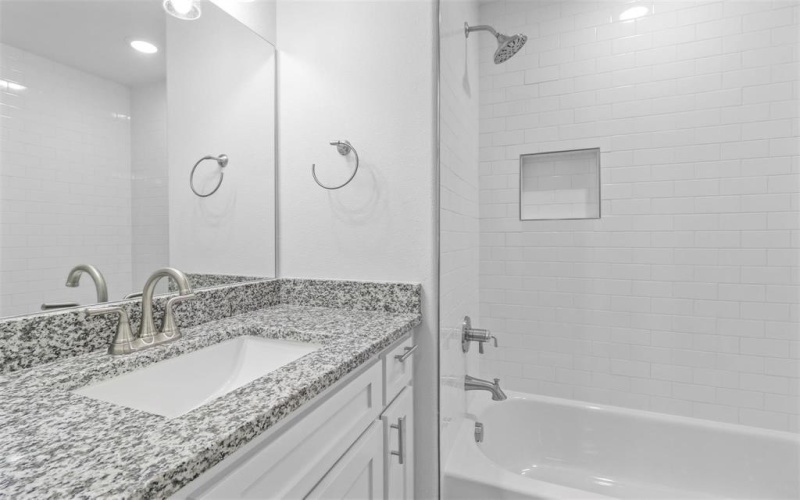 224 W Bond Street #224, Denison, TX 75020, 3 Habitaciones Habitaciones , ,2 BañosBaños,Residential Lease,En Alquiler,224 W Bond Street,20986264