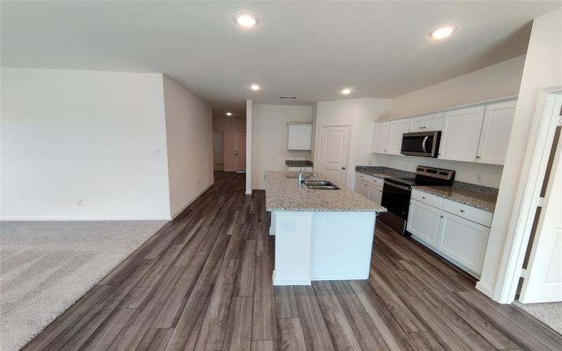 10356 Holycross Lane, Fort Worth, TX 76036, 4 Bedrooms Bedrooms, ,2 BathroomsBathrooms,Residential Lease,For Rent,10356 Holycross Lane,20986286