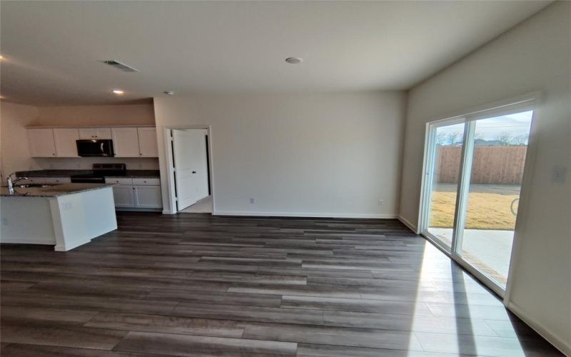 10356 Holycross Lane, Fort Worth, TX 76036, 4 Bedrooms Bedrooms, ,2 BathroomsBathrooms,Residential Lease,For Rent,10356 Holycross Lane,20986286