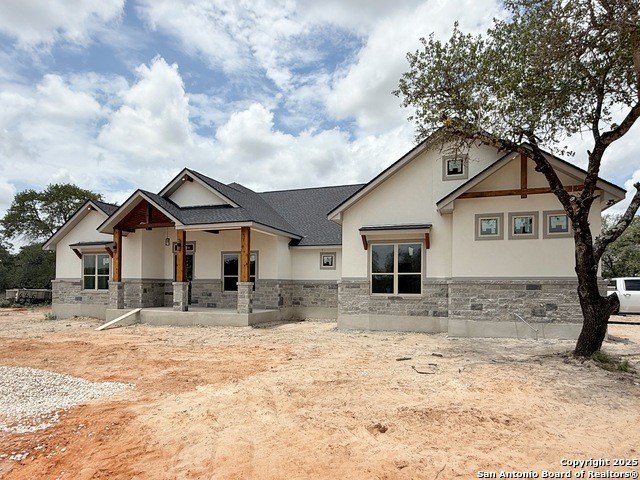 117 Pioneer Trl, Adkins, TX 78101, 5 Habitaciones Habitaciones , ,3 BañosBaños,Residential,En Venta,117 Pioneer Trl,1880141