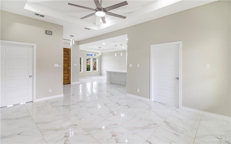 2749 Melba Avenue, McAllen, TX 78503, 3 Habitaciones Habitaciones , ,2 BañosBaños,Residential,En Venta,2749 Melba Avenue,474971