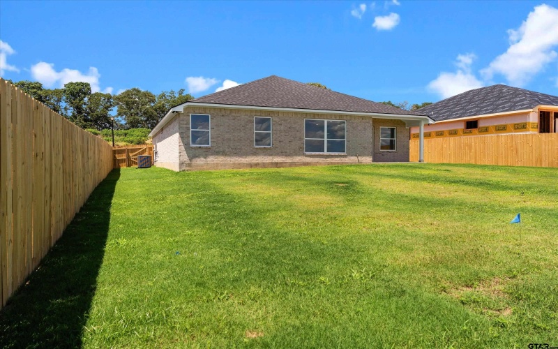 16513 Crossing Circle, Lindale, TX 75771, 4 Habitaciones Habitaciones , ,2 BañosBaños,Residential,En Venta,16513 Crossing Circle,25009956