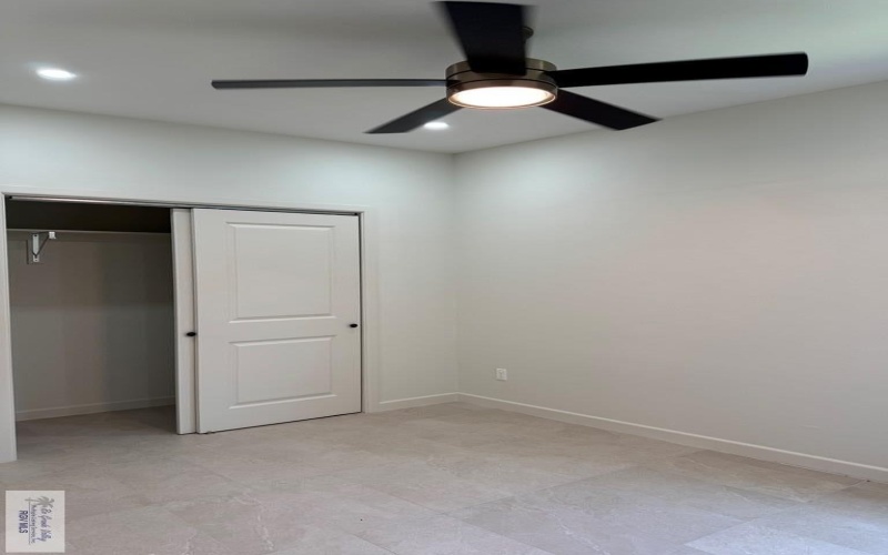 4974 ALEXA RD. #B, BROWNSVILLE, TX 78521, 3 Habitaciones Habitaciones , ,2 BañosBaños,Residential Lease,En Alquiler,4974 ALEXA RD.,29766430