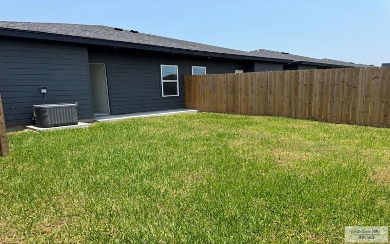 4974 ALEXA RD. #B, BROWNSVILLE, TX 78521, 3 Habitaciones Habitaciones , ,2 BañosBaños,Residential Lease,En Alquiler,4974 ALEXA RD.,29766430