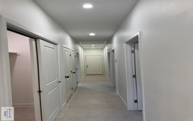 4974 ALEXA RD. #B, BROWNSVILLE, TX 78521, 3 Habitaciones Habitaciones , ,2 BañosBaños,Residential Lease,En Alquiler,4974 ALEXA RD.,29766430