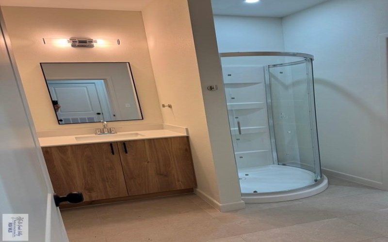 4974 ALEXA RD. #B, BROWNSVILLE, TX 78521, 3 Habitaciones Habitaciones , ,2 BañosBaños,Residential Lease,En Alquiler,4974 ALEXA RD.,29766430