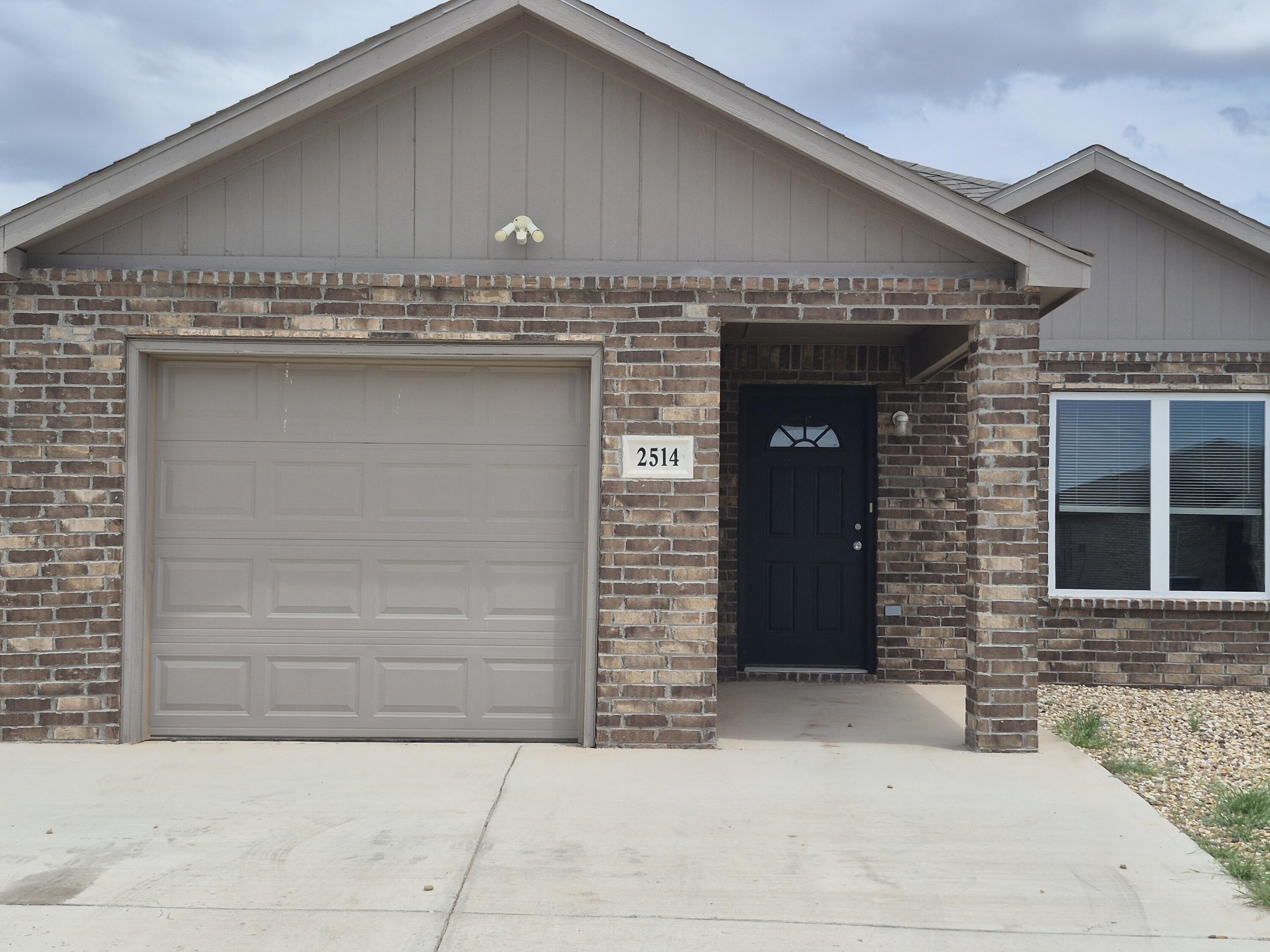 2514 N Ave O, Lubbock, TX 79403, 3 Bedrooms Bedrooms, ,2 BathroomsBathrooms,Residential Lease,For Rent,2514 N Ave O,202557103