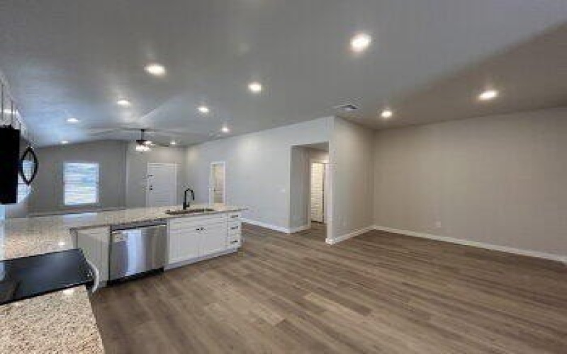 2308 133rd Street, Lubbock, TX 79423, 3 Bedrooms Bedrooms, ,2 BathroomsBathrooms,Residential Lease,For Rent,2308 133rd Street,202557146