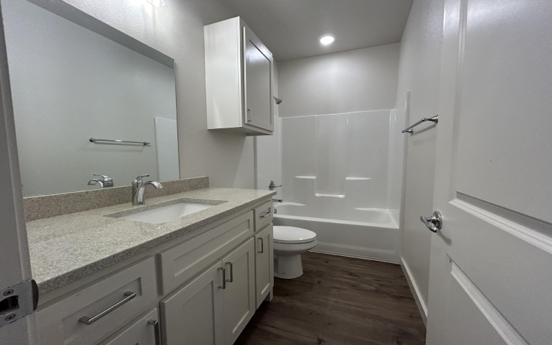 7006 40th Street #A, Lubbock, TX 79407, 3 Habitaciones Habitaciones , ,2 BañosBaños,Residential Lease,En Alquiler,7006 40th Street,202557149