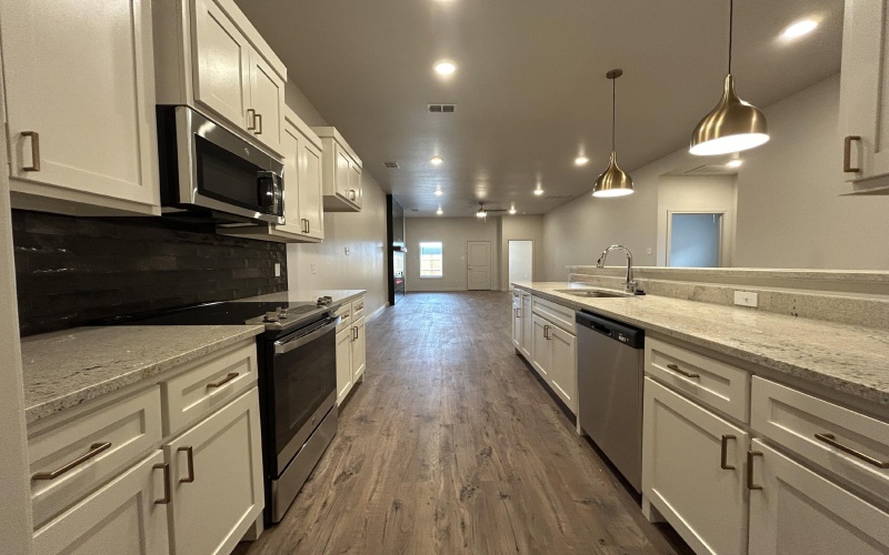 7006 40th Street #A, Lubbock, TX 79407, 3 Habitaciones Habitaciones , ,2 BañosBaños,Residential Lease,En Alquiler,7006 40th Street,202557149