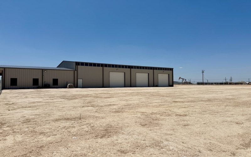 241 E Gladiator St, Odessa, TX 79766, ,Commercial Sale,En Venta,241 E Gladiator St,161372