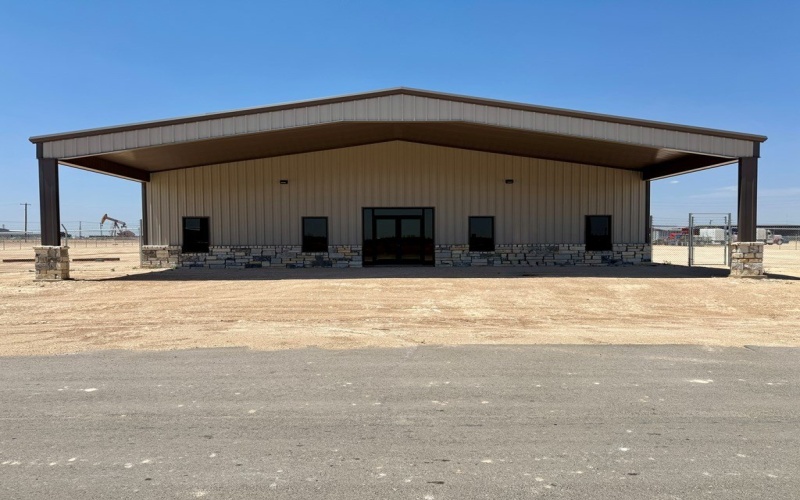 241 E Gladiator St, Odessa, TX 79766, ,Commercial Sale,En Venta,241 E Gladiator St,161372