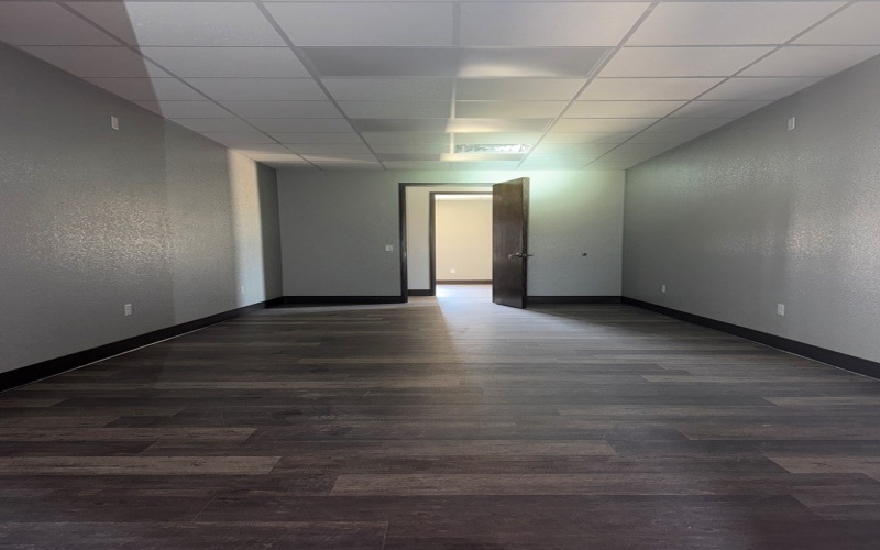 241 E Gladiator St, Odessa, TX 79766, ,Commercial Sale,En Venta,241 E Gladiator St,161372