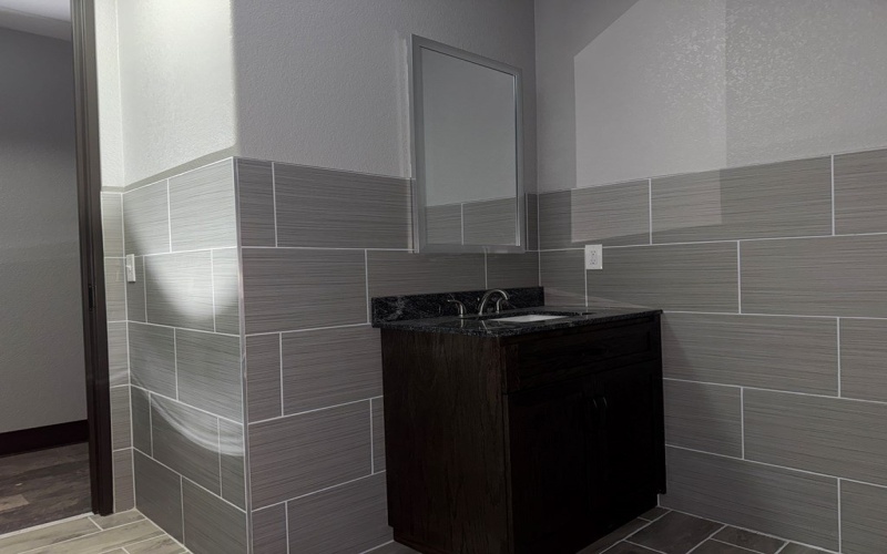 241 E Gladiator St, Odessa, TX 79766, ,Commercial Sale,En Venta,241 E Gladiator St,161372