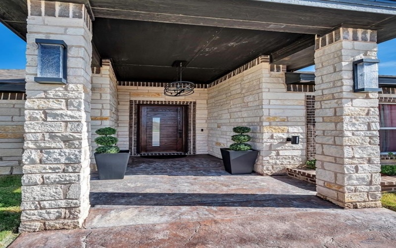 2701 Starling Dr, Midland, TX 79706, 4 Bedrooms Bedrooms, ,3 BathroomsBathrooms,Residential,For Sale,2701 Starling Dr,50083398