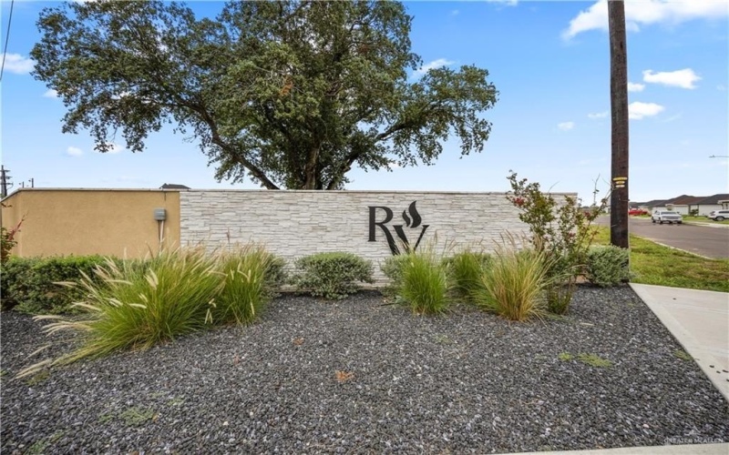 2413 N Woody Street, Edinburg, TX 78541, 3 Habitaciones Habitaciones , ,2 BañosBaños,Residential,En Venta,2413 N Woody Street,475072