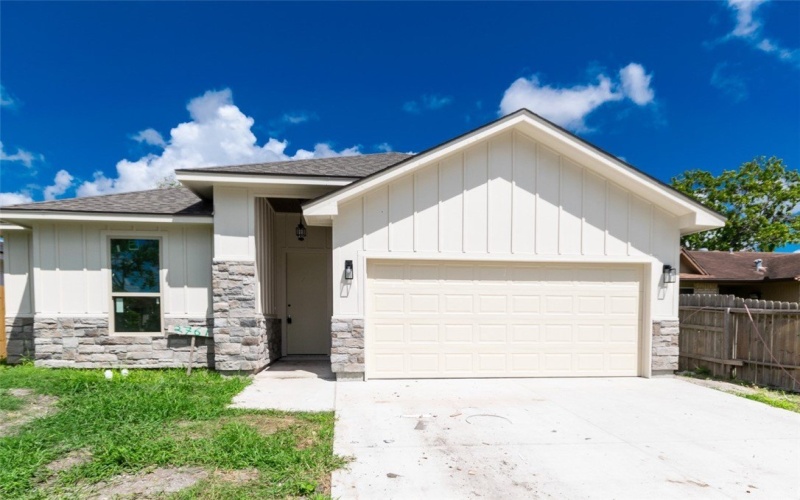 2761 Camargo Drive, Corpus Christi, TX 78415, 3 Habitaciones Habitaciones , ,2 BañosBaños,Residential,En Venta,2761 Camargo Drive,458374