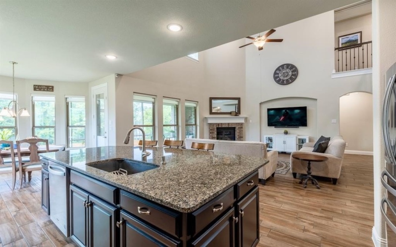 2701 Burgundy Trail, Rowlett, TX 75088, 5 Habitaciones Habitaciones , ,3 BañosBaños,Residential,En Venta,2701 Burgundy Trail,20949636