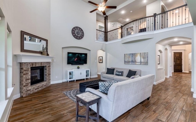 2701 Burgundy Trail, Rowlett, TX 75088, 5 Habitaciones Habitaciones , ,3 BañosBaños,Residential,En Venta,2701 Burgundy Trail,20949636
