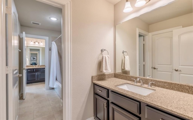 2701 Burgundy Trail, Rowlett, TX 75088, 5 Habitaciones Habitaciones , ,3 BañosBaños,Residential,En Venta,2701 Burgundy Trail,20949636