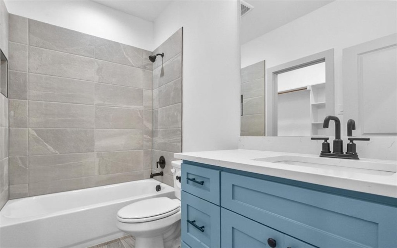 112 Whiteface Drive, Mabank, TX 75156, 3 Habitaciones Habitaciones , ,2 BañosBaños,Residential,En Venta,112 Whiteface Drive,20972805