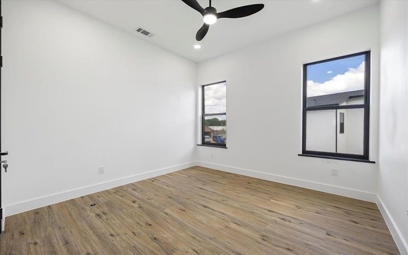 2811 Rodeo Drive, Quinlan, TX 75474, 5 Habitaciones Habitaciones , ,3 BañosBaños,Residential Lease,En Alquiler,2811 Rodeo Drive,20984286