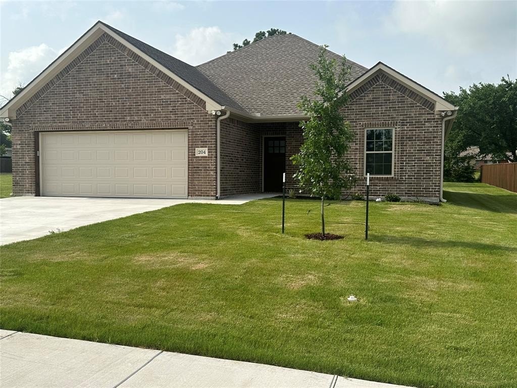 204 Ella Street, Whitesboro, TX 76273, 3 Habitaciones Habitaciones , ,2 BañosBaños,Residential,En Venta,204 Ella Street,20984815