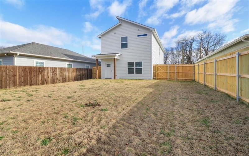 422 N Elliott Street, Sherman, TX 75090, 3 Habitaciones Habitaciones , ,2 BañosBaños,Residential Lease,En Alquiler,422 N Elliott Street,20987112