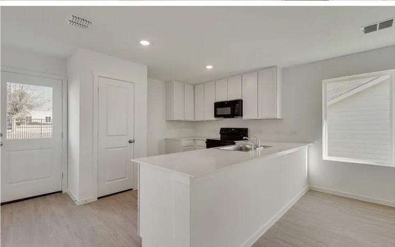 613 Holleman Dr, Princeton, TX 75407, 3 Habitaciones Habitaciones , ,2 BañosBaños,Residential Lease,En Alquiler,613 Holleman Dr,20987180