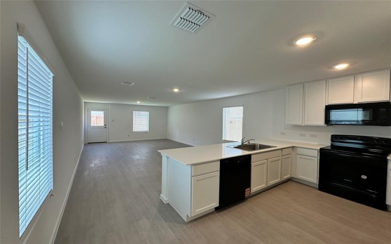 916 Sandhill Crane Lane, Princeton, TX 75407, 4 Habitaciones Habitaciones , ,2 BañosBaños,Residential Lease,En Alquiler,916 Sandhill Crane Lane,20987436