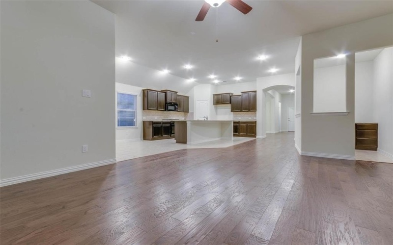 1605 Bald Eagle Drive, McKinney, TX 75071, 3 Bedrooms Bedrooms, ,2 BathroomsBathrooms,Residential Lease,For Rent,1605 Bald Eagle Drive,20987501
