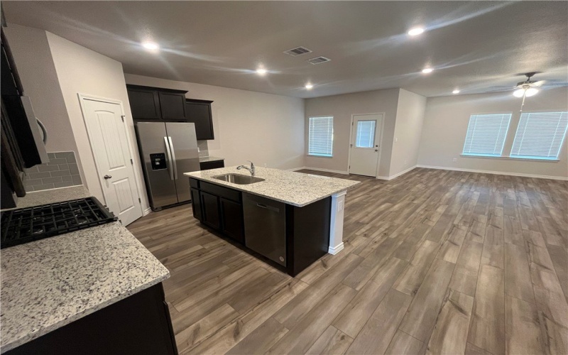 7318 Wilder Lane, Corpus Christi, TX 78414, 4 Bedrooms Bedrooms, ,3 BathroomsBathrooms,Residential,For Sale,7318 Wilder Lane,455014