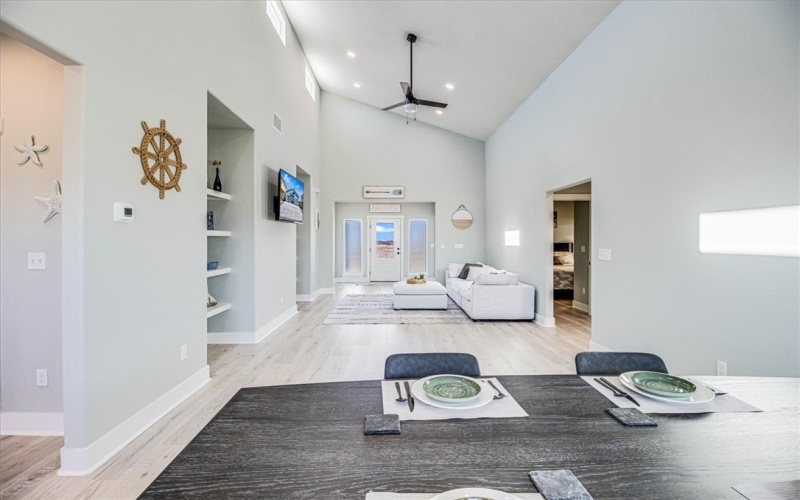 1931 Eskridge Street, Port Aransas, TX 78373, 4 Bedrooms Bedrooms, ,2 BathroomsBathrooms,Residential,For Sale,1931 Eskridge Street,455089