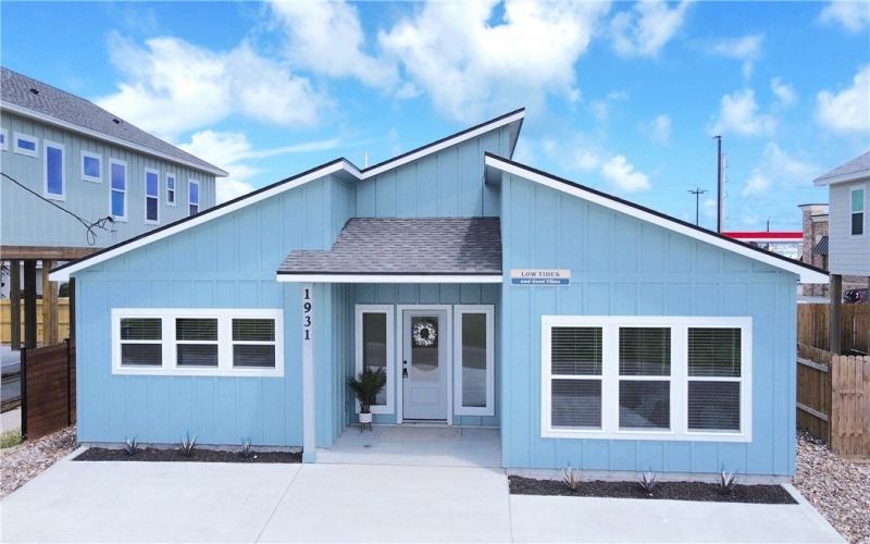 1931 Eskridge Street, Port Aransas, TX 78373, 4 Bedrooms Bedrooms, ,2 BathroomsBathrooms,Residential,For Sale,1931 Eskridge Street,455089