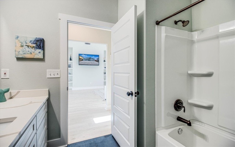 1931 Eskridge Street, Port Aransas, TX 78373, 4 Bedrooms Bedrooms, ,2 BathroomsBathrooms,Residential,For Sale,1931 Eskridge Street,455089