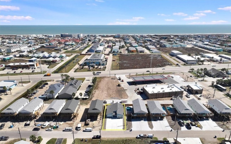 1931 Eskridge Street, Port Aransas, TX 78373, 4 Bedrooms Bedrooms, ,2 BathroomsBathrooms,Residential,For Sale,1931 Eskridge Street,455089