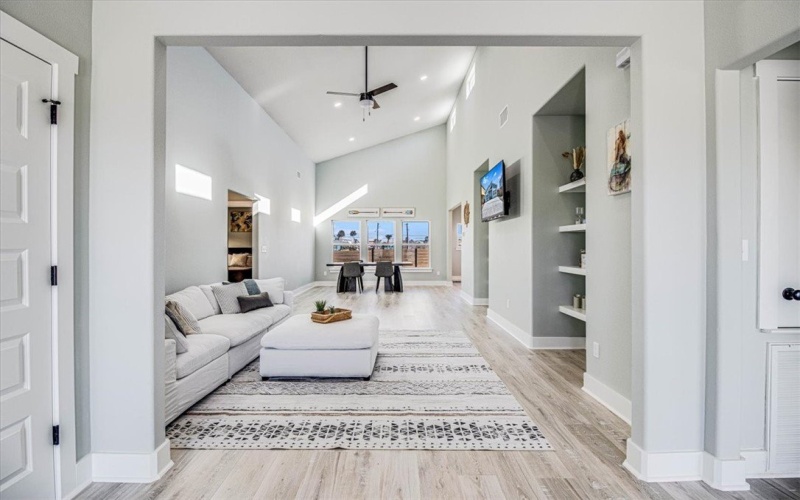1931 Eskridge Street, Port Aransas, TX 78373, 4 Bedrooms Bedrooms, ,2 BathroomsBathrooms,Residential,For Sale,1931 Eskridge Street,455089